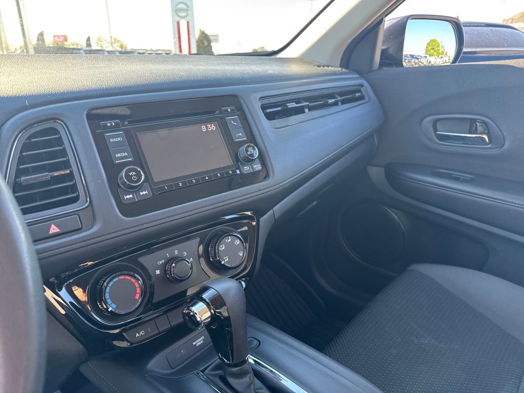 Used 2022 Honda HR-V LX image 21