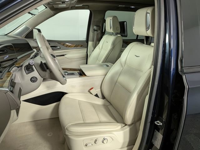Used 2021 Cadillac Escalade ESV Sport Platinum image 18