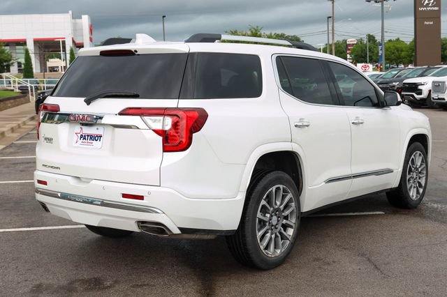 Used 2023 GMC Acadia Denali w/ Denali Technology Package FWD image 3