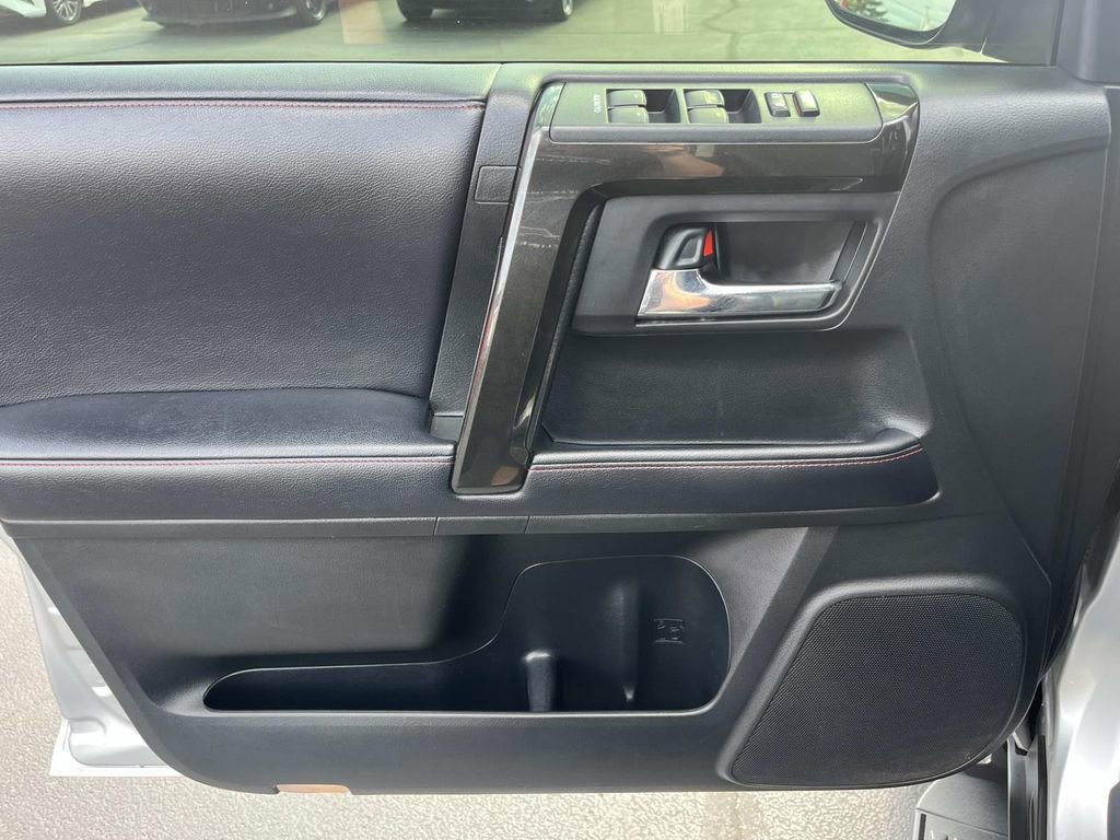 Used 2019 Toyota 4Runner TRD Off-Road Premium image 14