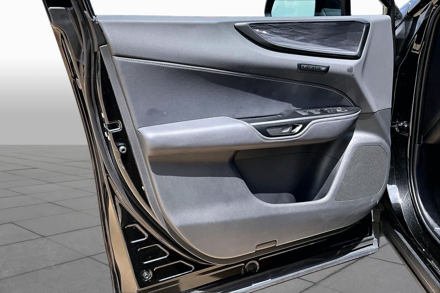Certified 2025 Lexus NX 250 FWD w/ Premium Package image 22