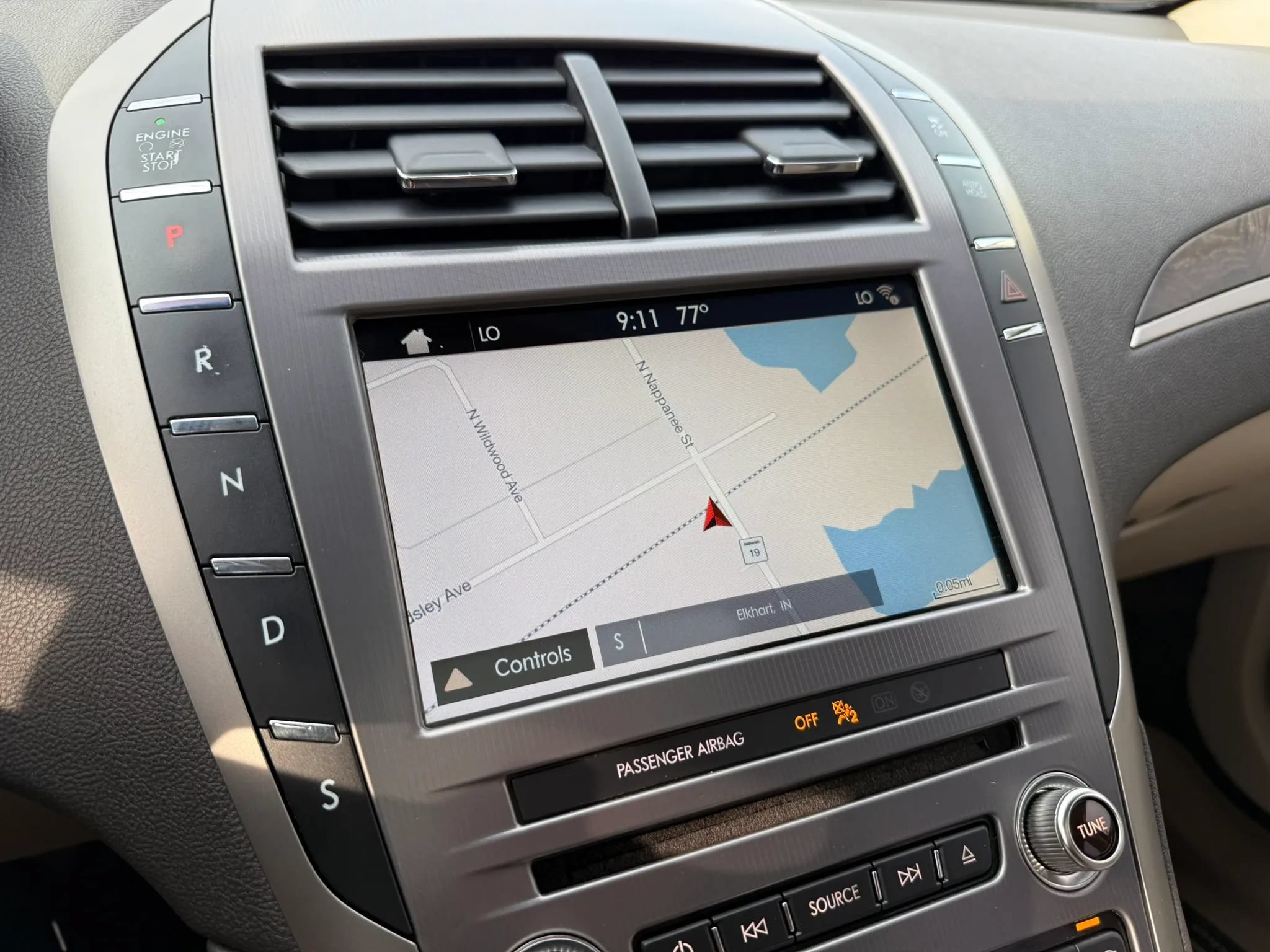 Used 2017 Lincoln MKZ Reserve AWD/4WD image 24