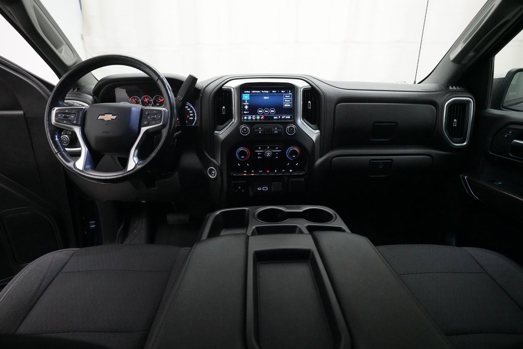 Used 2019 Chevrolet Silverado 1500 LT w/ Convenience Package image 5