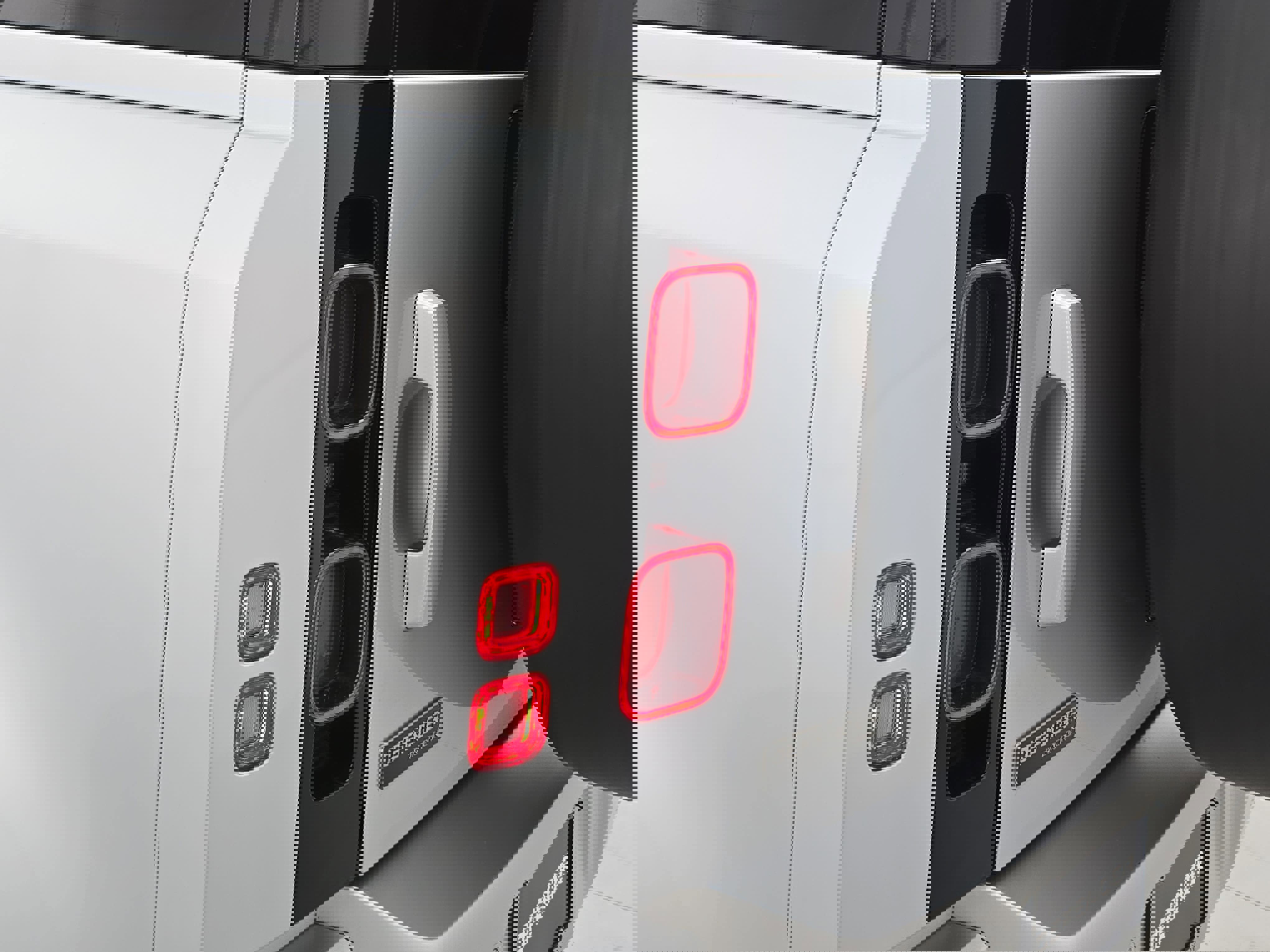 Certified 2021 Land Rover Defender 90 First Edition image 34