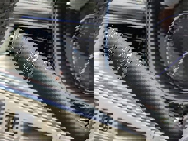 New 2025 Cadillac XT5 Premium Luxury w/ LPO, Floor Liner Package image 31