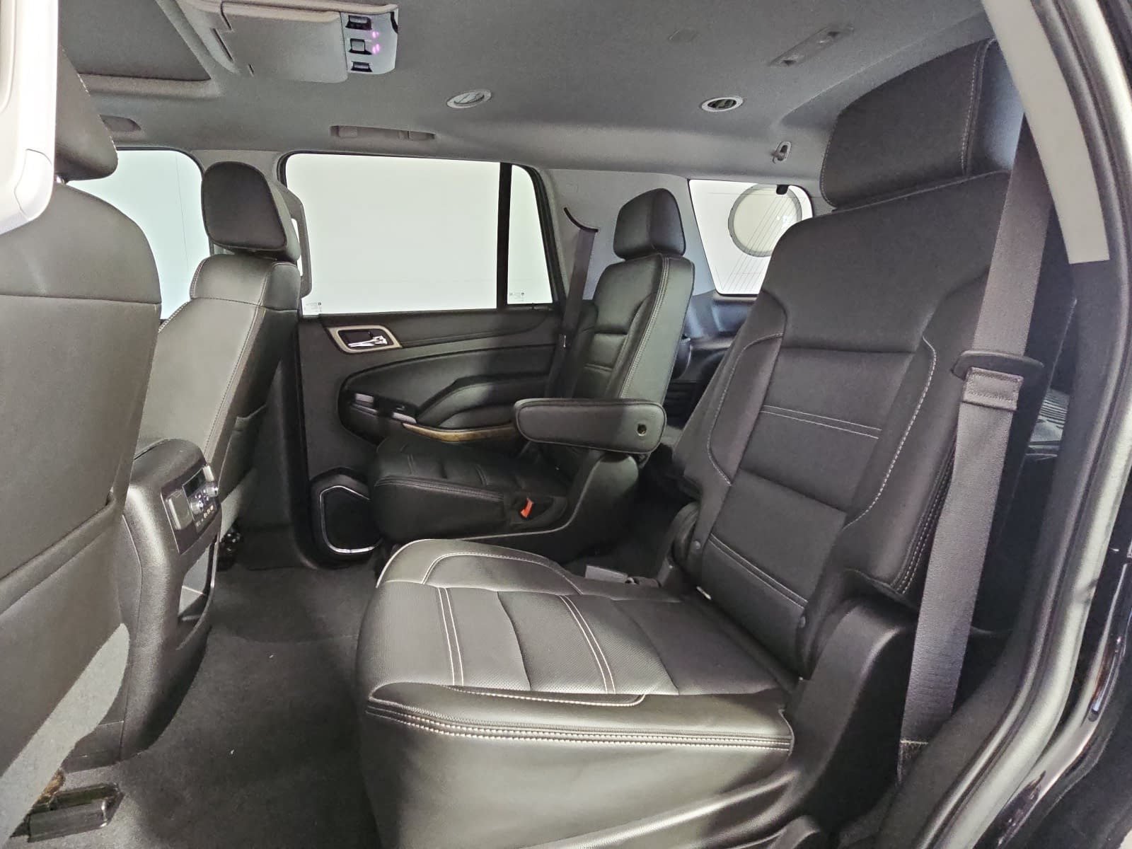 Used 2019 GMC Yukon Denali w/ Denali Ultimate Package RWD image 13