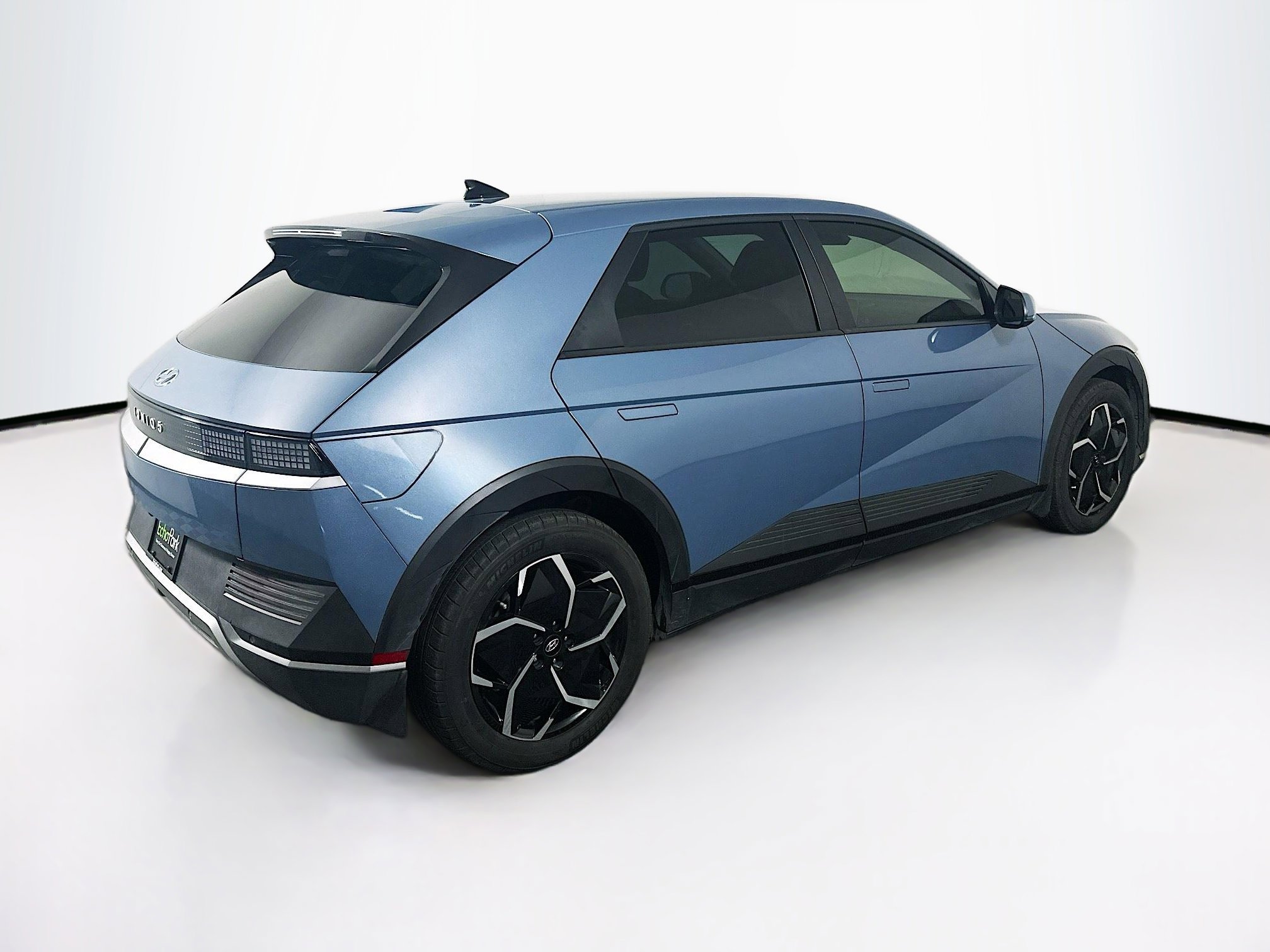 Used 2024 Hyundai Ioniq 5 SEL image 9