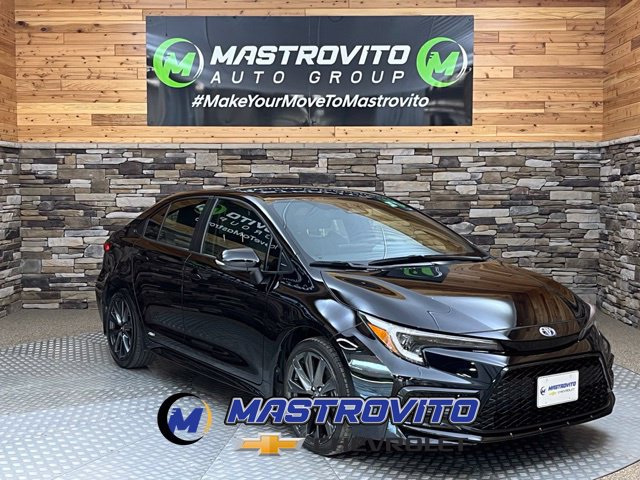 Used 2024 Toyota Corolla SE AWD/4WD image 1