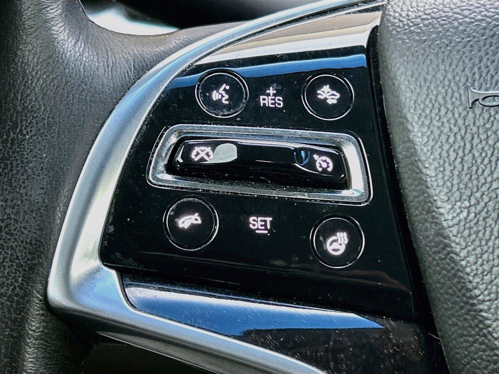 Used 2015 Cadillac XTS Luxury w/ Driver Awareness Package FWD image 33