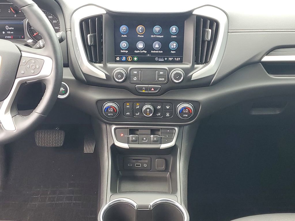 Used 2023 GMC Terrain SLT w/ Elevation Edition image 16