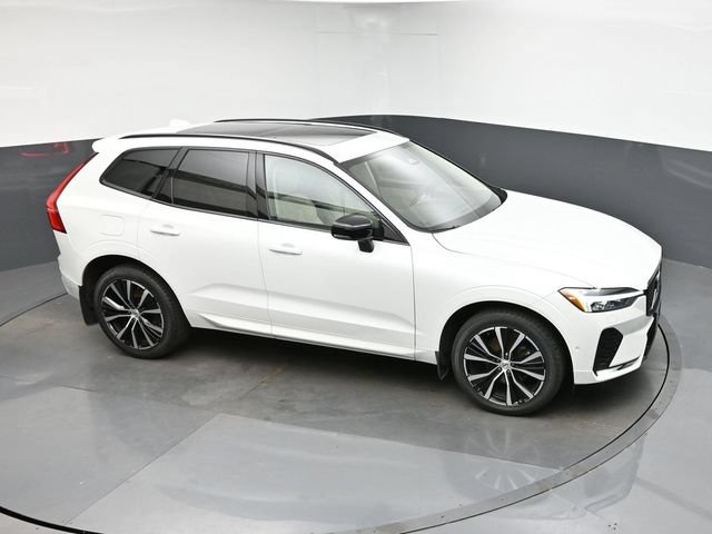 Used 2023 Volvo XC60 B5 Plus w/ Climate Package AWD/4WD image 44