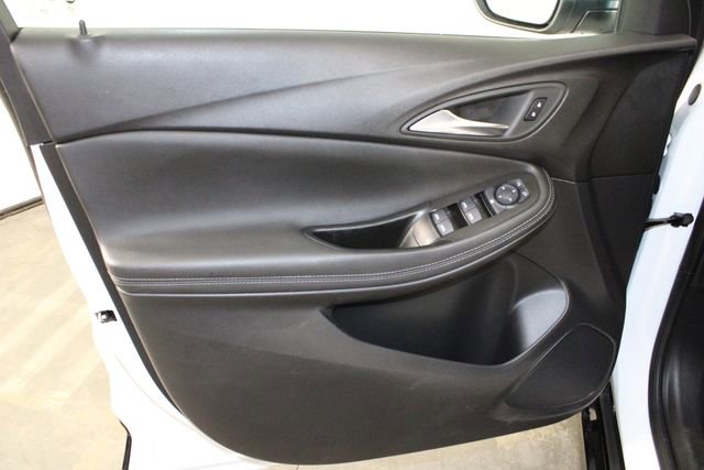 Used 2024 Buick Encore GX Sport Touring image 14