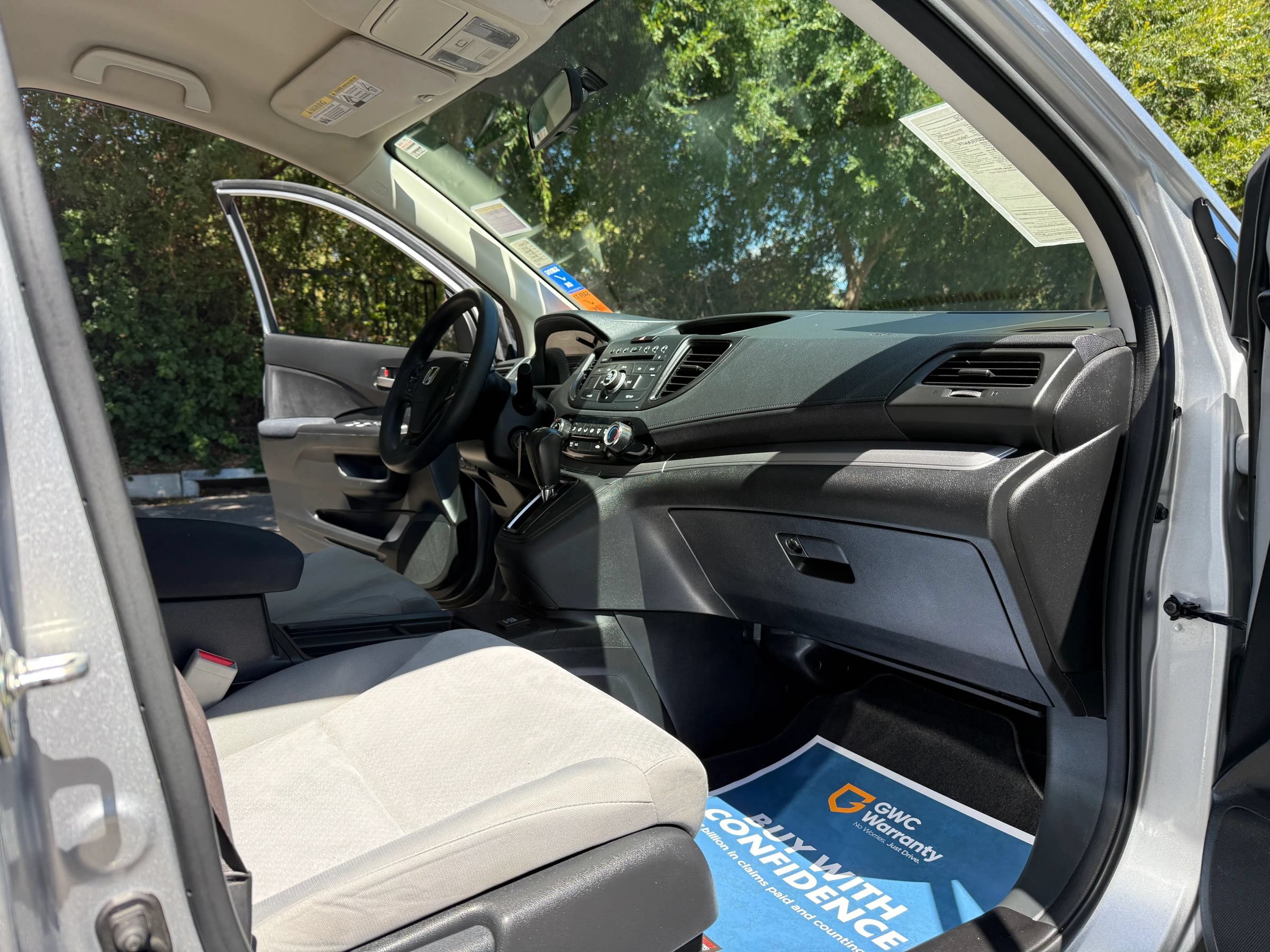 Used 2015 Honda CR-V LX image 12