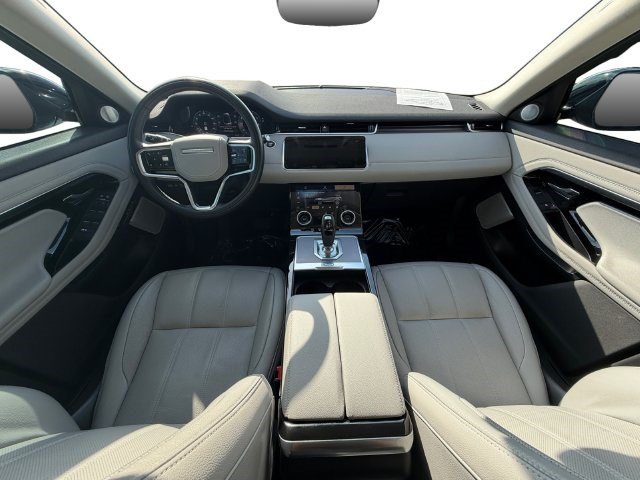 Used 2023 Land Rover Range Rover Evoque SE AWD/4WD image 12