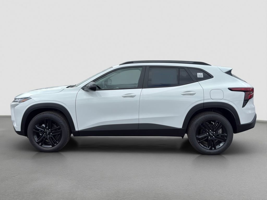 New 2026 Chevrolet Trax ACTIV w/ Sunroof Package FWD image 3