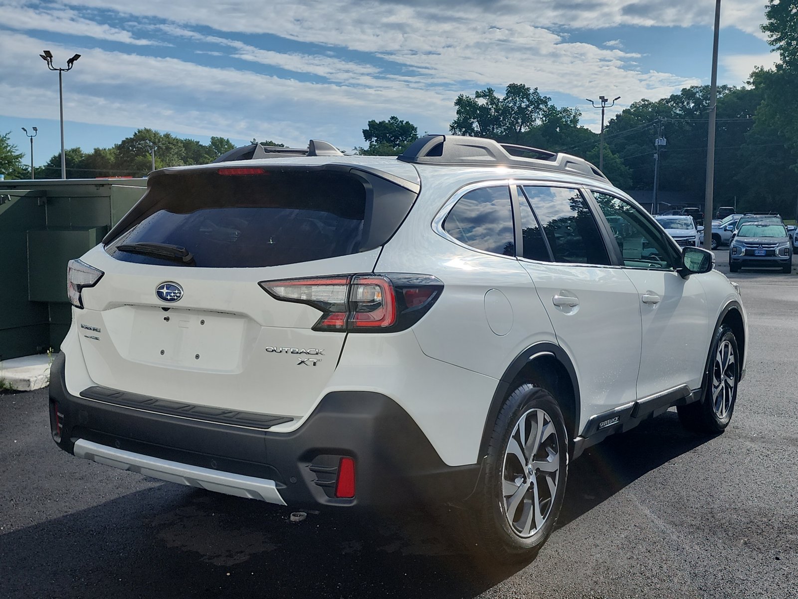 Used 2022 Subaru Outback Limited XT w/ Popular Package #2 AWD/4WD image 5