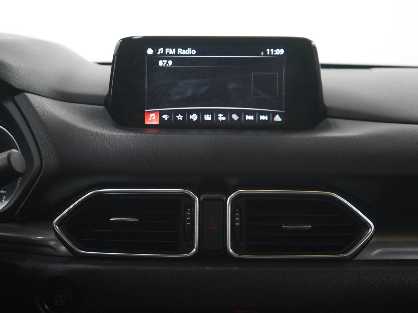 Used 2019 MAZDA CX-5 Sport AWD/4WD image 12
