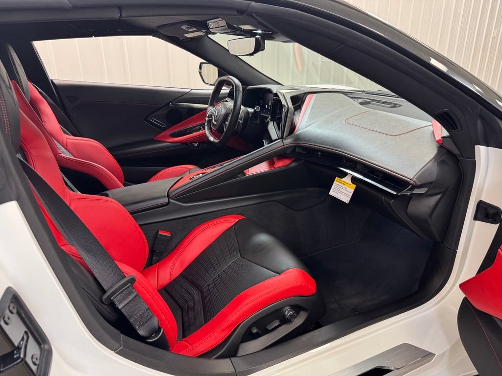 New 2026 Chevrolet Corvette Z06 w/ Stealth Interior Trim Package RWD image 21