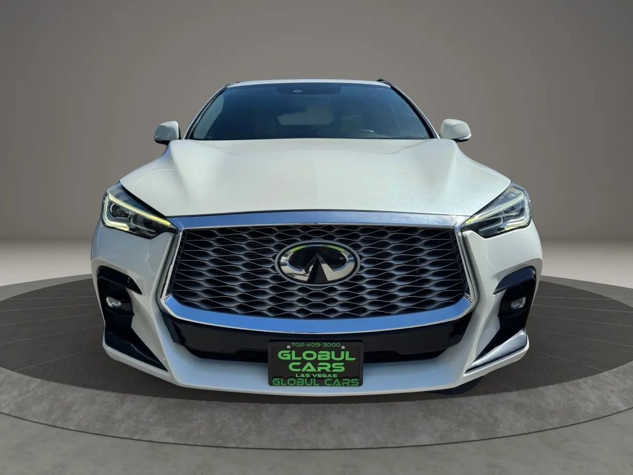 Used 2022 INFINITI QX55 Luxe w/ Accent Package AWD/4WD image 3