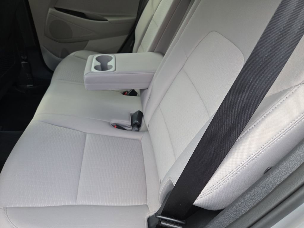 Used 2020 Hyundai Tucson Value w/ Winter Weather Package image 27