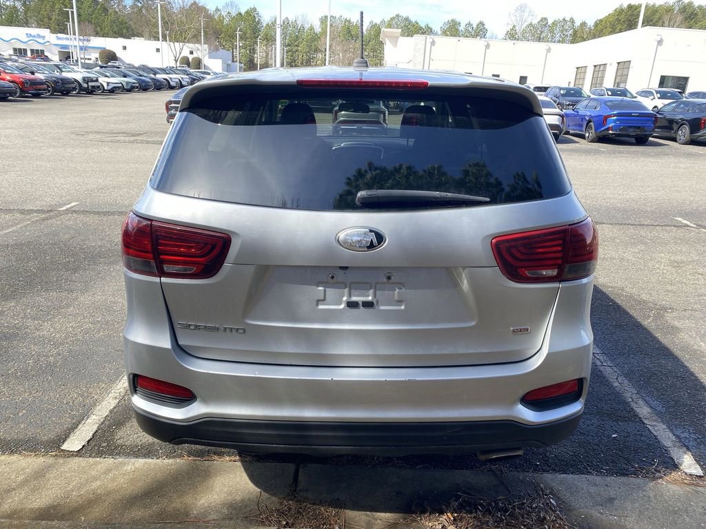 Used 2019 Kia Sorento L image 3