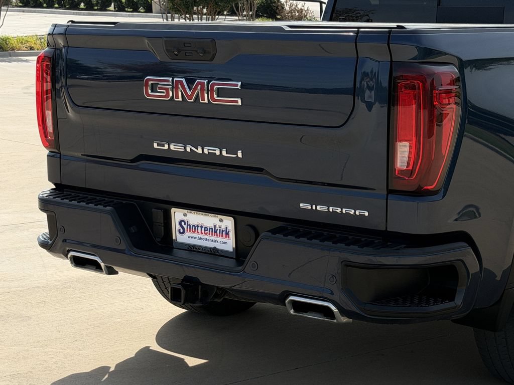 Used 2023 GMC Sierra 1500 Denali w/ Denali Reserve Package AWD/4WD image 6