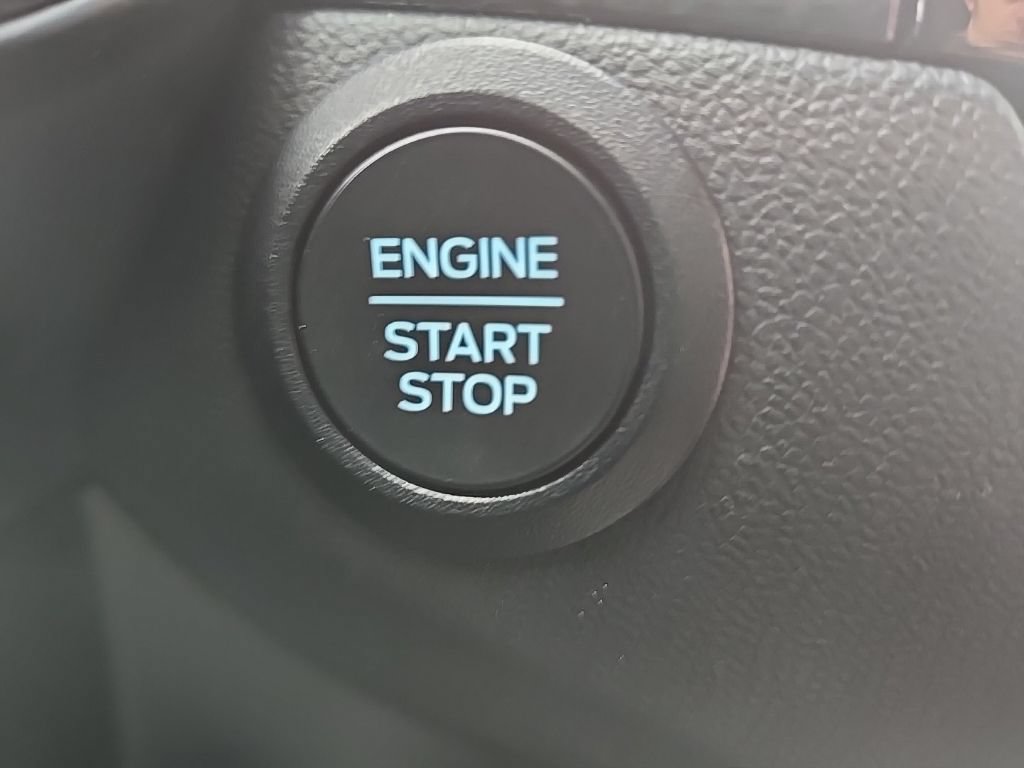 Used 2024 Ford Escape ST-Line AWD/4WD image 30