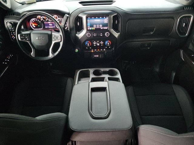Used 2022 Chevrolet Silverado 1500 RST w/ LPO, Blackout Package AWD/4WD image 15