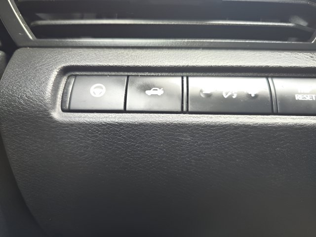 Used 2024 Nissan Altima 2.5 SL AWD/4WD image 11
