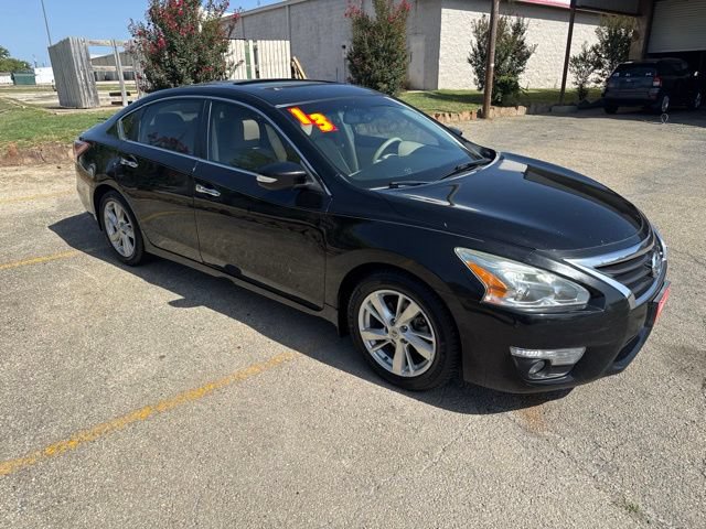 Used 2013 Nissan Altima 2.5 SL w/ Technology Pkg FWD image 17