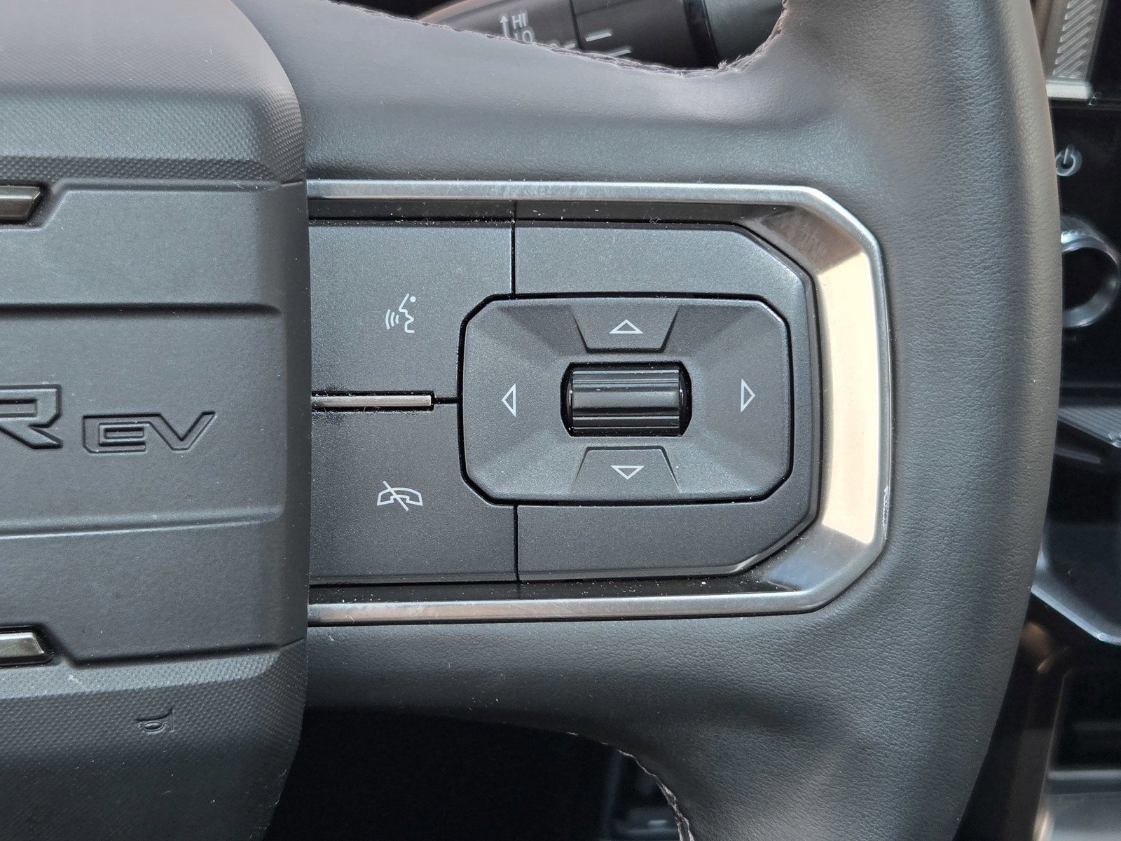 Certified 2024 GMC Hummer EV 3X w/ Omega Edition image 25