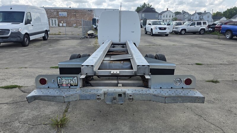Used 2011 Ford E-450 and Econoline 450 Super Duty RWD image 5