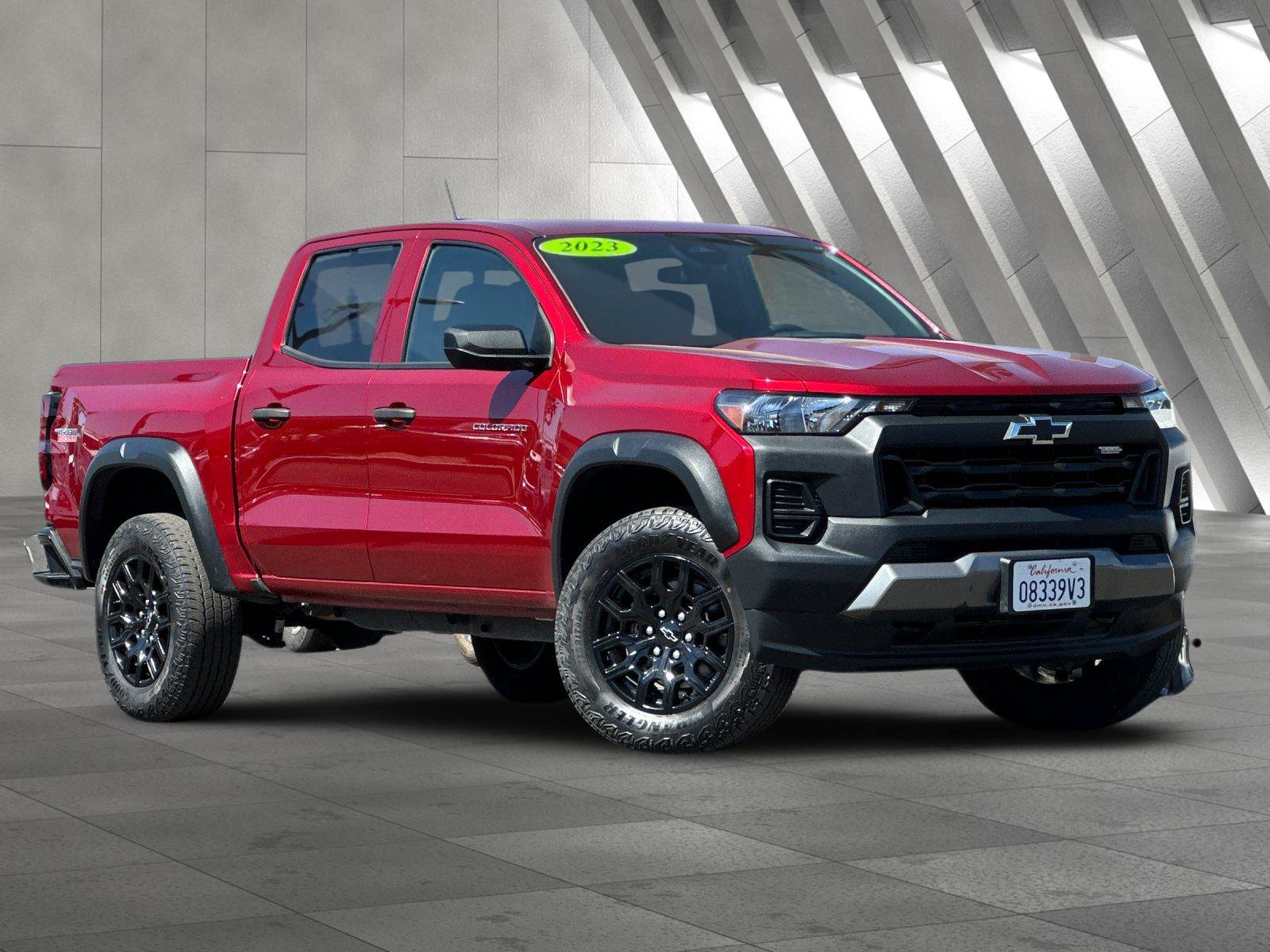 Used 2023 Chevrolet Colorado Trail Boss w/ Advanced Trailering Package AWD/4WD image 2