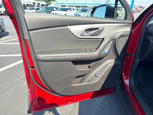 Certified 2024 Chevrolet Blazer LT w/ Convenience Package FWD image 11