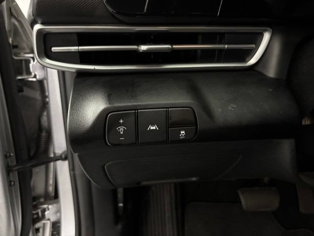 Used 2021 Hyundai Elantra SEL w/ Convenience + Premium Package FWD image 26