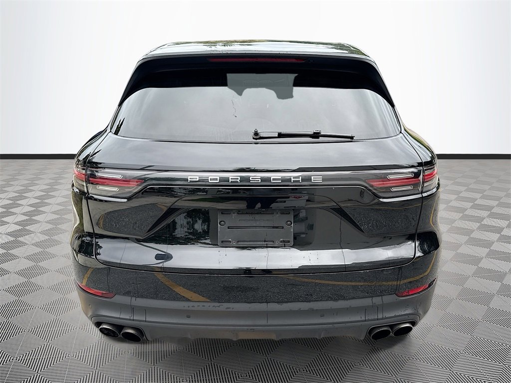 Used 2019 Porsche Cayenne S w/ Premium Plus Package image 7