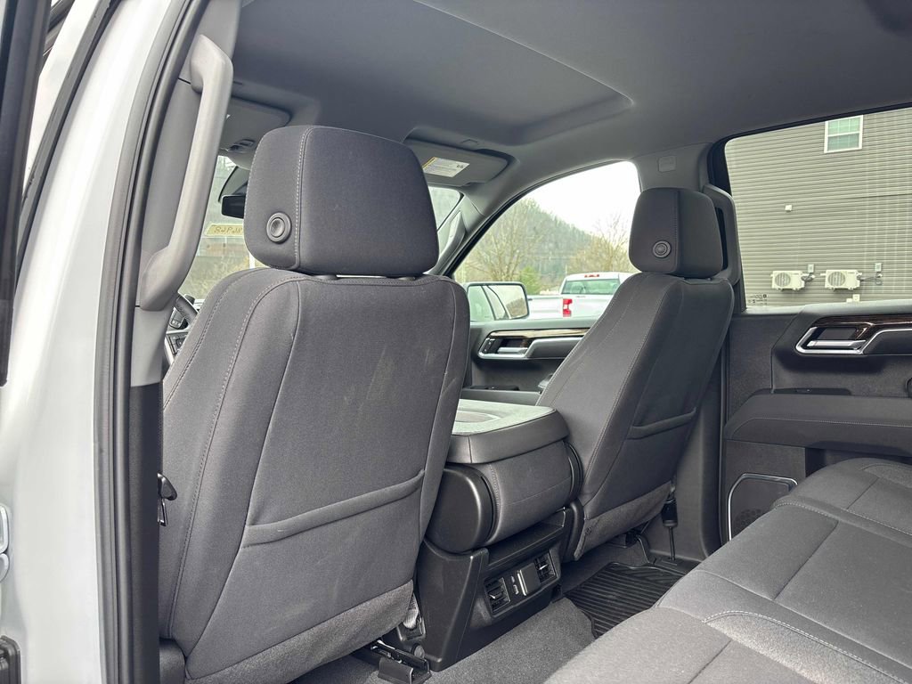 Used 2025 GMC Sierra 1500 Elevation image 24