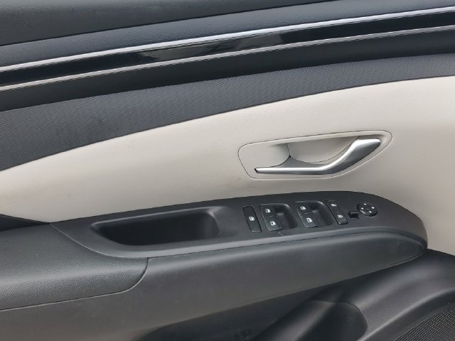 Used 2024 Hyundai Tucson SEL FWD image 19