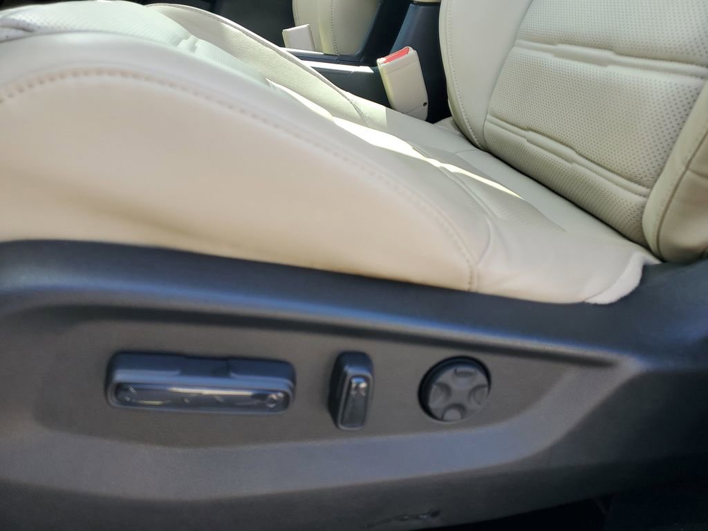 Used 2021 Honda CR-V EX-L image 24