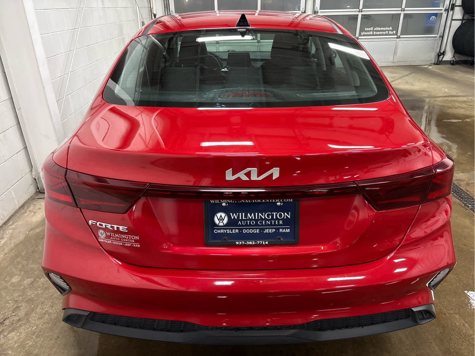 Used 2024 Kia Forte LXS image 7