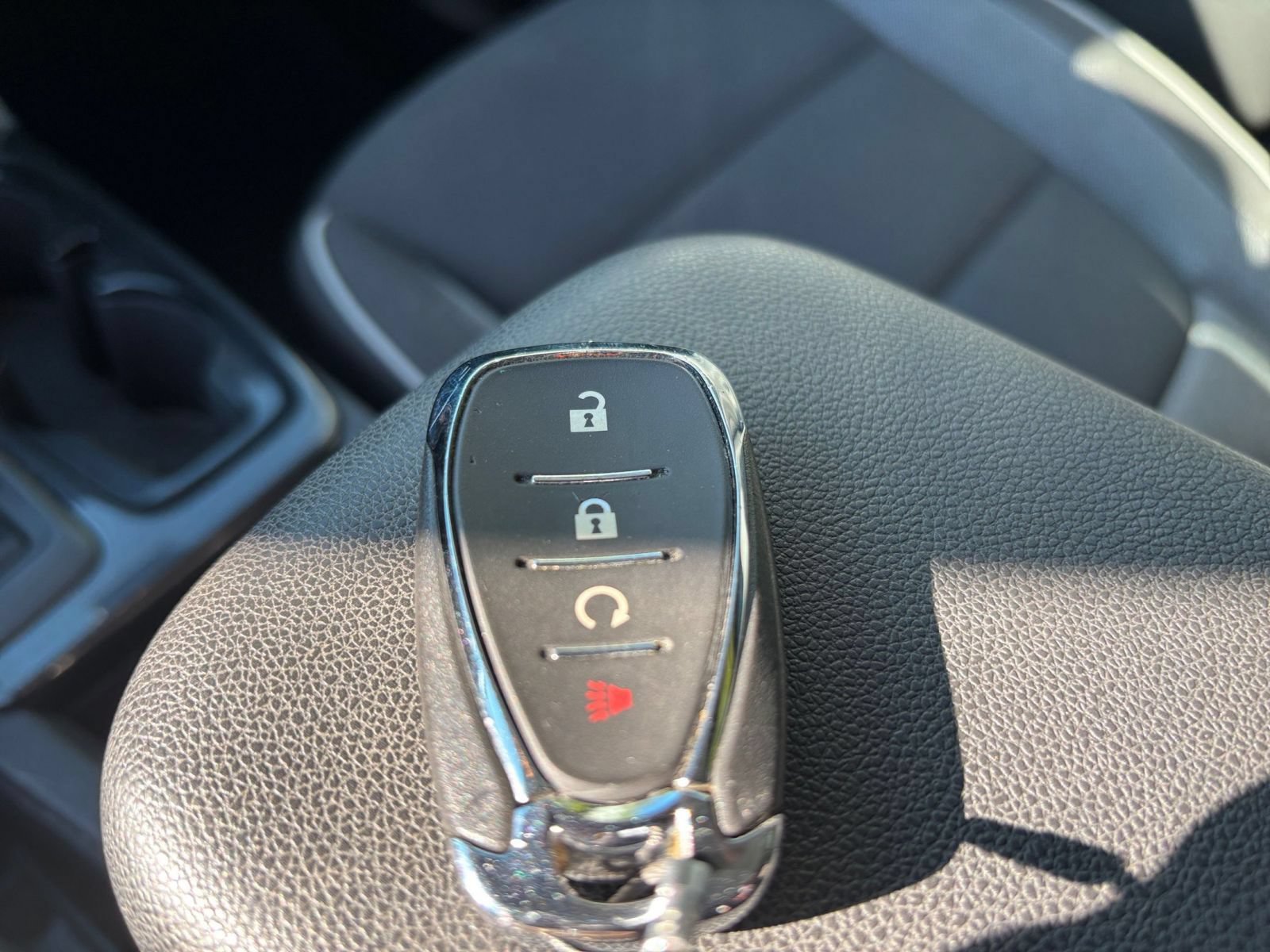 Used 2025 Chevrolet TrailBlazer LT FWD image 18