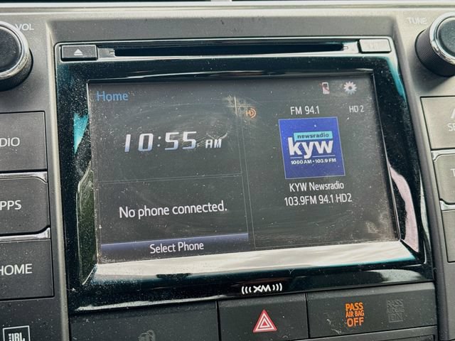 Used 2017 Toyota Camry XLE FWD image 15
