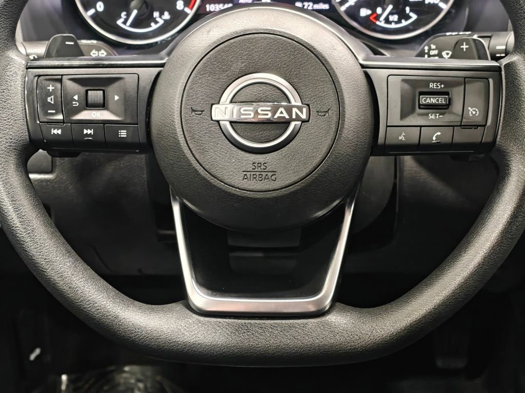 Used 2023 Nissan Rogue S image 5