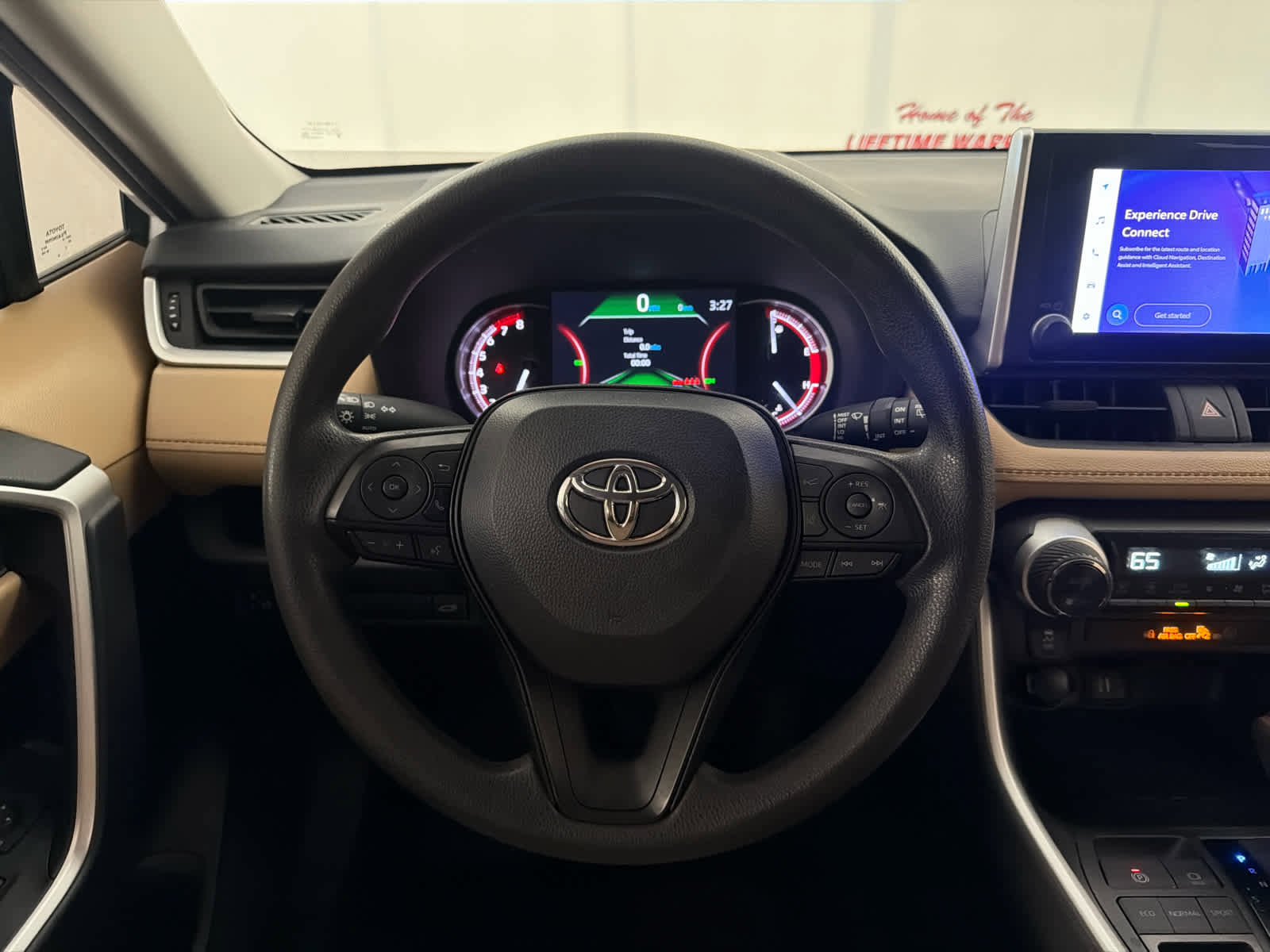 Used 2024 Toyota RAV4 XLE w/ Convenience Package FWD image 17