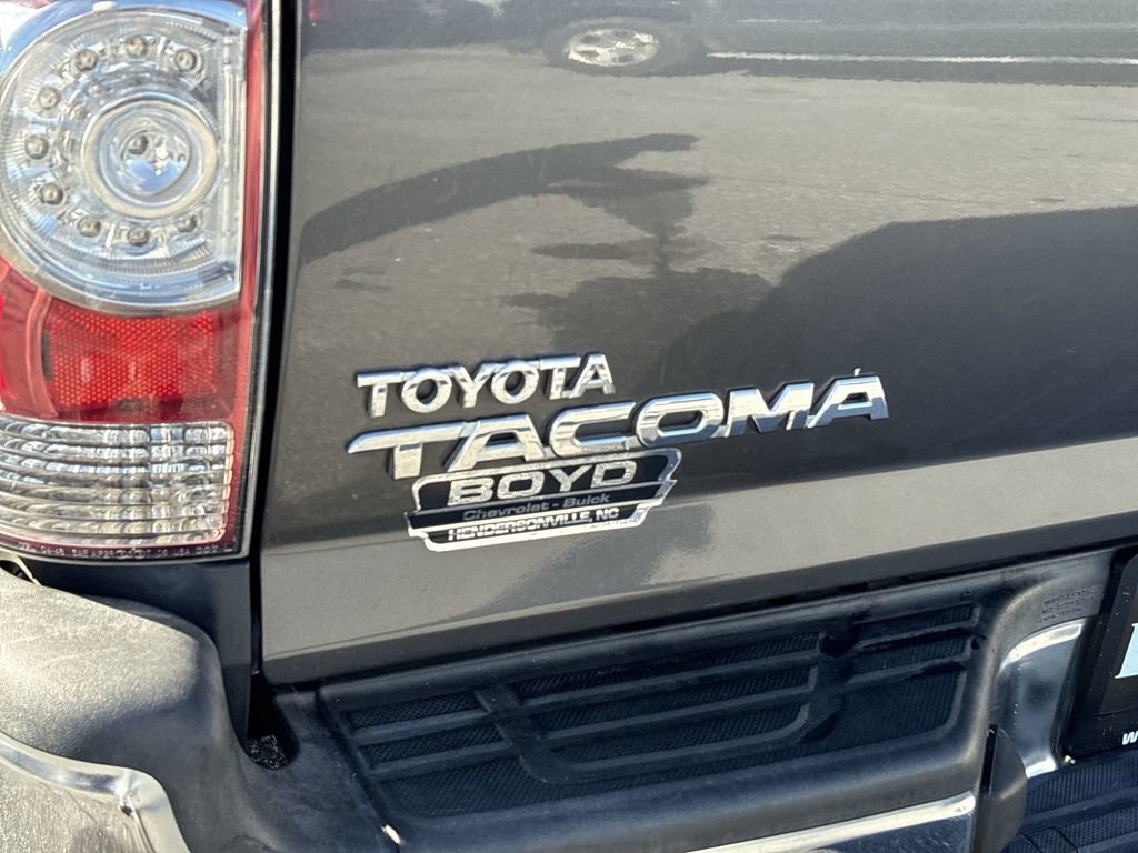 Used 2015 Toyota Tacoma 4x4 Double Cab image 29