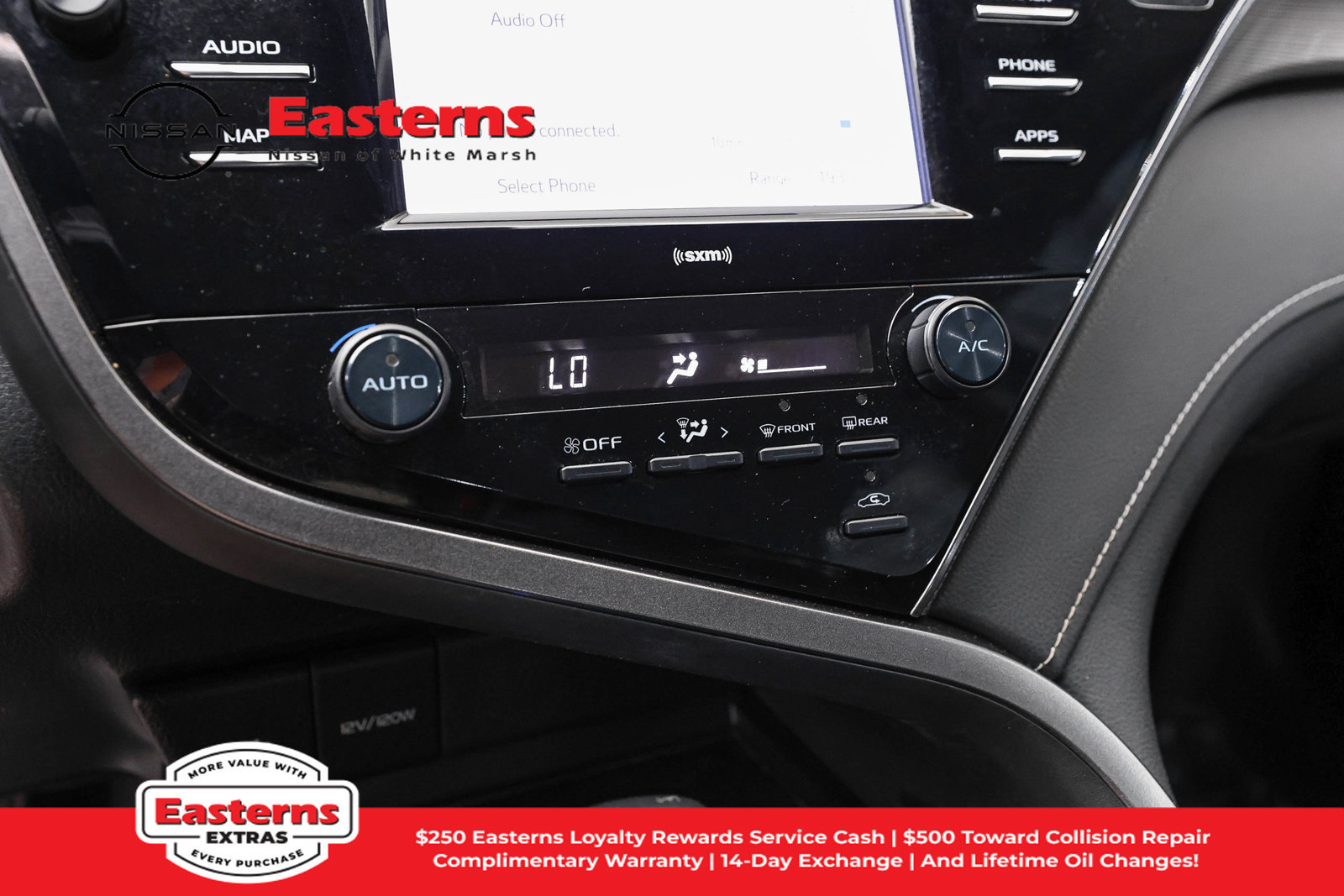 Used 2020 Toyota Camry SE w/ Protection Package (Q2) FWD image 19