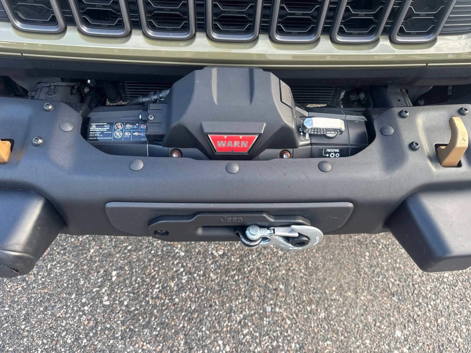 Used 2025 Jeep Wrangler Unlimited Rubicon 392 AWD/4WD image 23