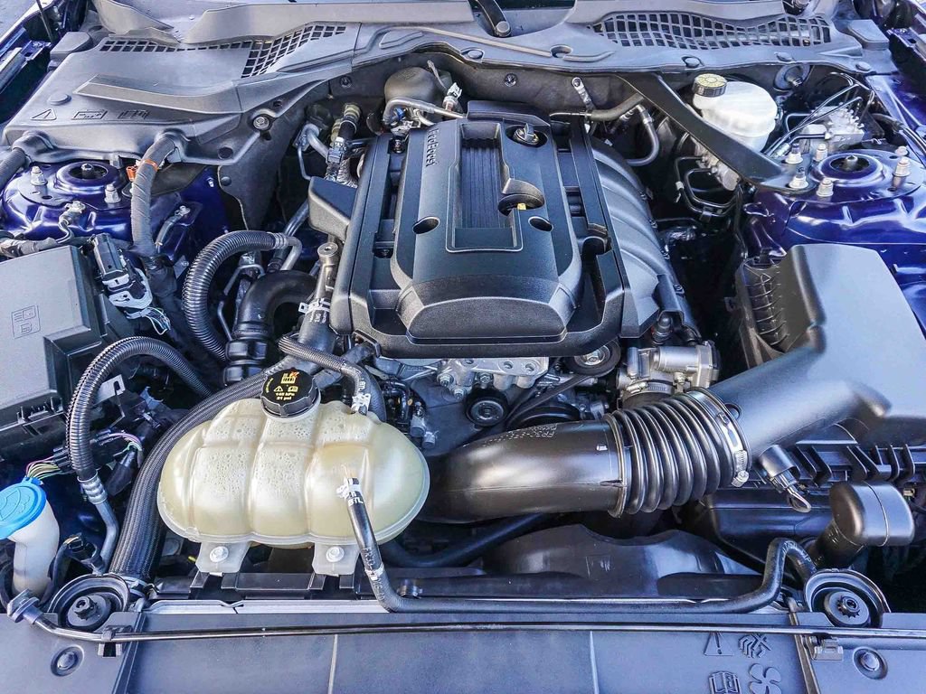 Used 2020 Ford Mustang Premium RWD image 27