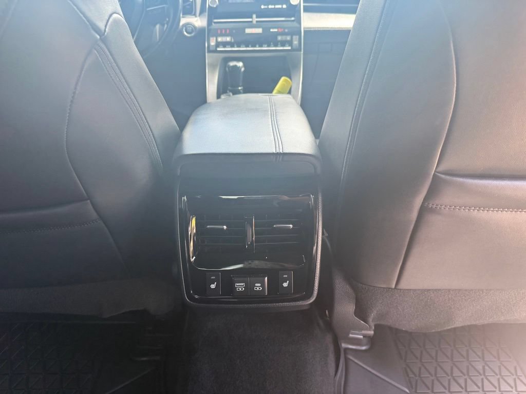 Used 2022 Toyota Avalon Limited w/ Advanced Safety Package FWD image 17