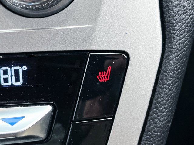 Used 2021 Ford Explorer XLT image 24